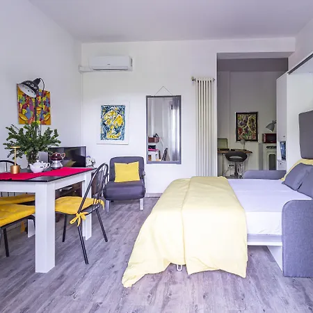 Apartment Conti Reina 15